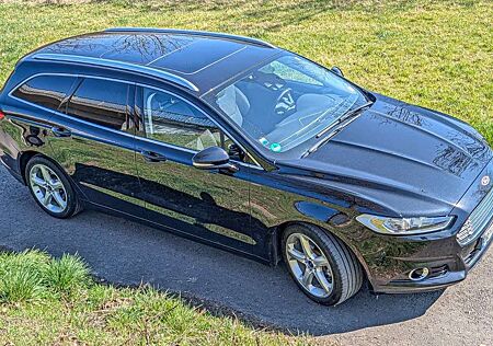 Ford Mondeo Top Turnier 2,0TDCi 150PS Panoramadach; AHK