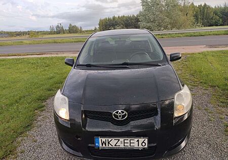 Toyota Auris 1.6 VVT-i Sol