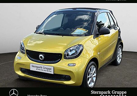 Smart ForTwo cabrio passion 66 kW EINPARKHILFE*SHZ*