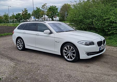 BMW 520d 520 Touring Sport-Aut.
