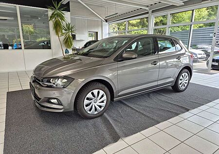 VW Polo Volkswagen VI Highline*PDC*KLIMA*SHZ*5TRG.*1HAND*