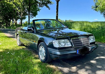 Mercedes-Benz E 200 E-Klasse
