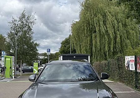 Audi Q8 55 TFSI quattro