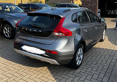 Volvo V90 Cross Country V40 Cross Country D2