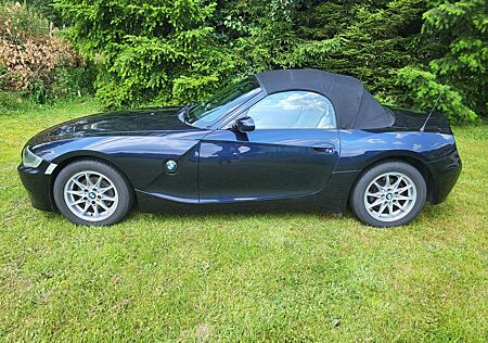 BMW Z4 +roadster+2.0i