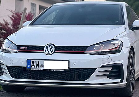 VW Golf GTI Volkswagen Golf VII 5-Türer 2.0 TSI OPF DSG Performance