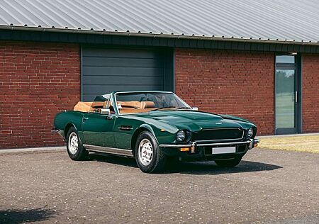 Aston Martin Others V8 Volante