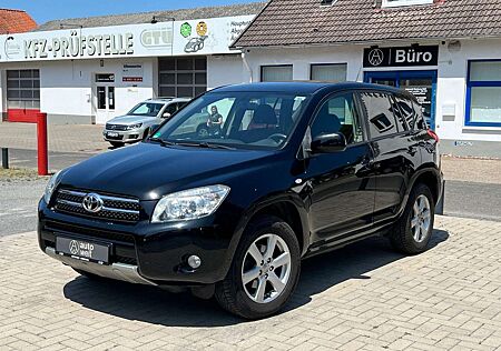 Toyota RAV 4 4 2.2D | 4x4 | Service neu | Reifen neu