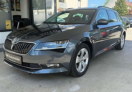 Skoda Superb Combi Ambition*XENON*KAMERA*8-FACH*