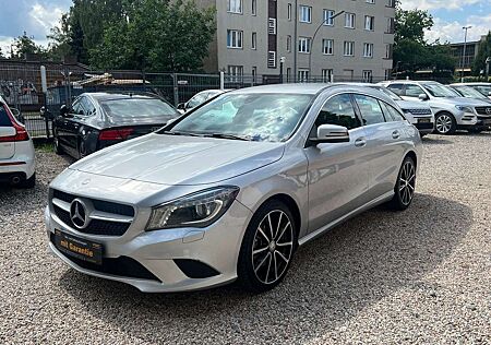 Mercedes-Benz CLA 200 CDI Shooting Brake*VollLeder*Kamera*LED