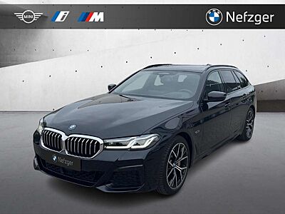 BMW 530 e xDrive Touring M-Sport HUD Pano H/K Laser