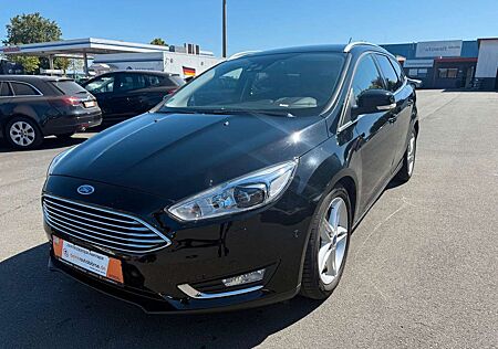 Ford Focus Turnier Titanium AUTOMATIK