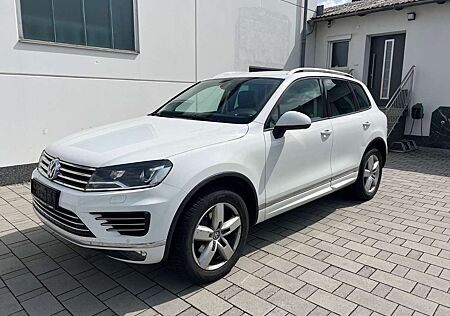 VW Touareg Volkswagen V6 TDI BMT/Start-Stopp Terrain Tech 4Mot
