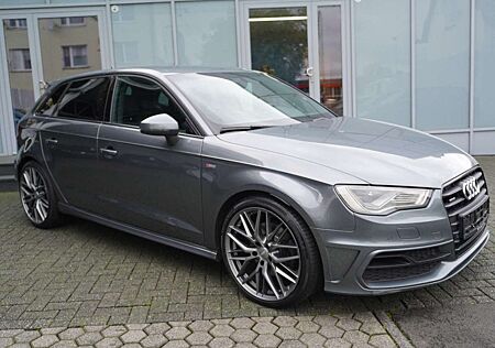 Audi A3 Sportback S line Sportpaket quattro Automatik