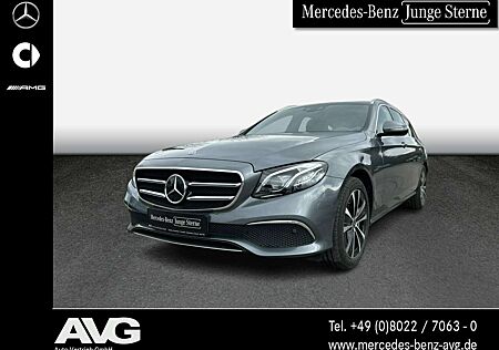 Mercedes-Benz E 300 de T-Modell AVANTGARDE/MBEAM/SHD/DISTRONIC