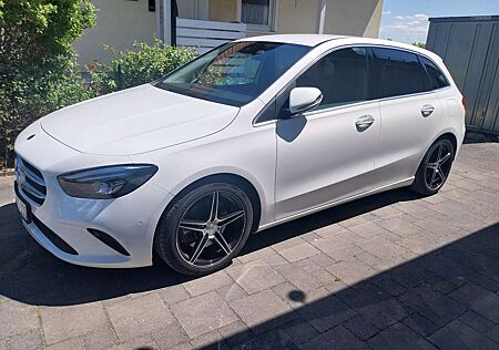 Mercedes-Benz B 250 Aut. AHK. Junge Sterne Garantie!!!