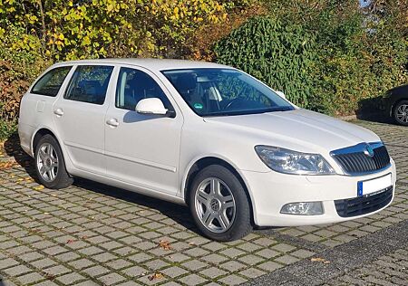 Skoda Octavia Combi 2.0 TDI DPF Elegance