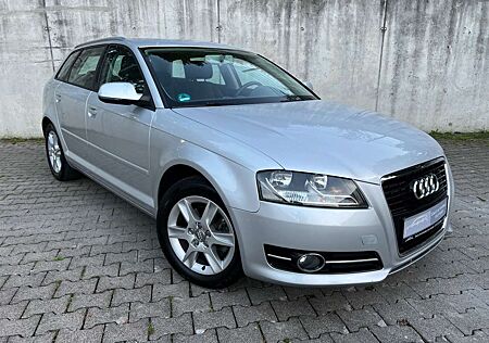 Audi A3 1.4TFSI Attract. Sportback*2.Hand*Navi*SitzHz