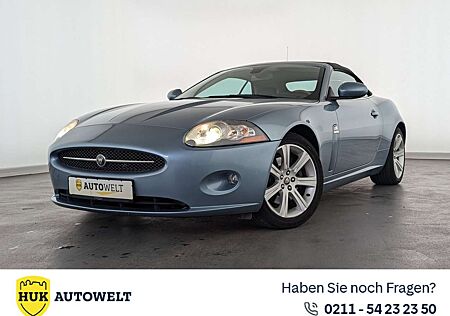 Jaguar XK 4.2 L V8 Cabrio LEDER+NAVI+XENON+PDC+TEMP+