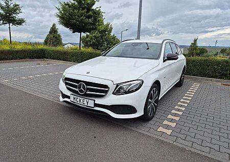 Mercedes-Benz E 300 1. Hand HUD Abstandstempomat Spurhalt. TÜV neu