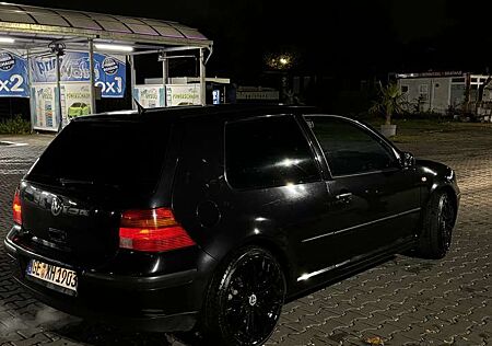 VW Golf Volkswagen 1.6