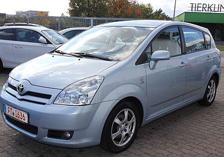 Toyota Corolla Verso 2.0 D-4D Sol 2.0Diesel 85KW 7 Sitzer Klima