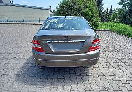 Mercedes-Benz C 220 C-Klasse Diesel CDI DPF BlueEFFICIENCY Avantgarde