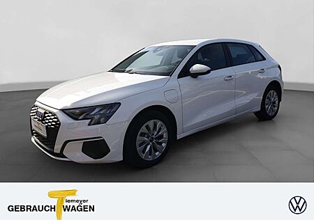 Audi A3 40 TFSIe DAB+ KLIMA LM