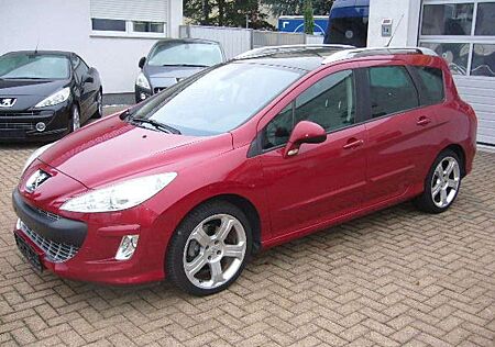 Peugeot 308 SW PLatinum Automat*Leder*Xenon*Panorama*PDC