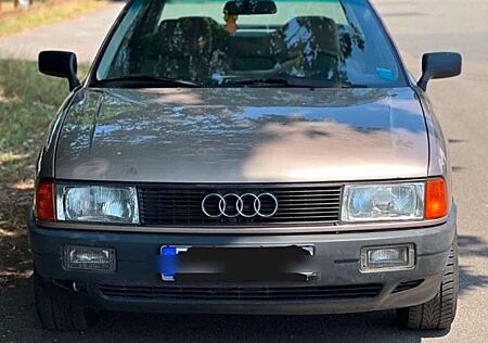 Audi 80