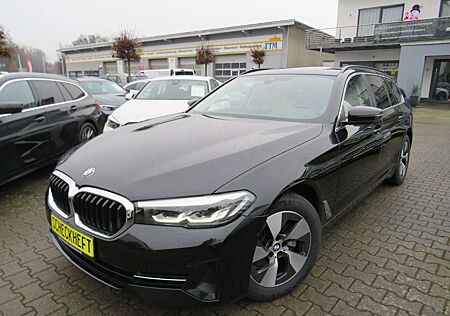 BMW 520 dA touring *1.HAND *PANORAMADACH *AHK *KAMERA