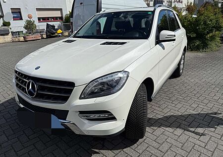 Mercedes-Benz ML 350 BlueTEC 4MATIC 7G-TRONIC