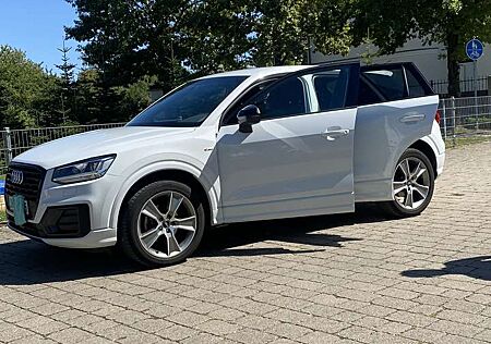 Audi Q2 35 TFSI S tronic sport