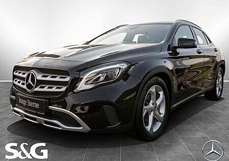 Mercedes-Benz GLA 200 Sport Utility Vehicle Urban Sitzkomfort