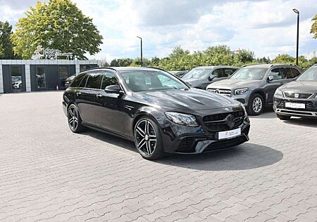 Mercedes-Benz E 63 AMG E63 AMG 4M Night Widescr. LED 360° ACC Burm. HUD