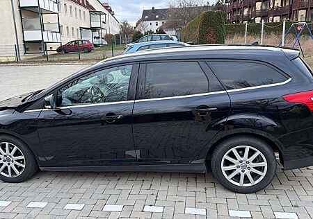 Ford Focus Turnier 1.0EcoBoost StartStopp Titanium
