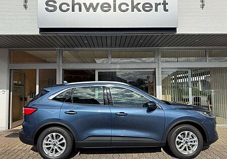 Ford Kuga Hybrid 2.5 Duratec FHEV 4x4 TITANIUM