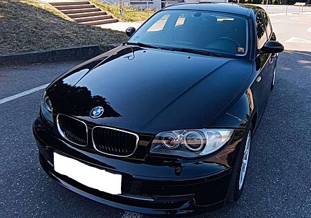 BMW 118 BMW 118d (143 PS) | Motor überholt | Xenon | Navi | Klimaautomatik | Unfallfrei