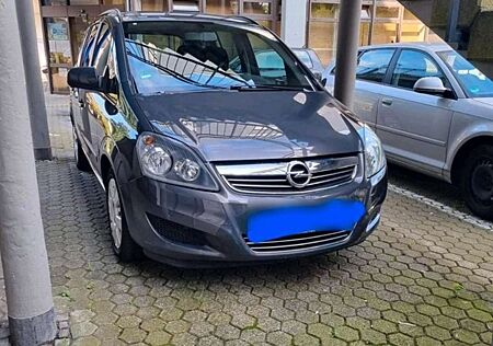 Opel Zafira 1.8 Family