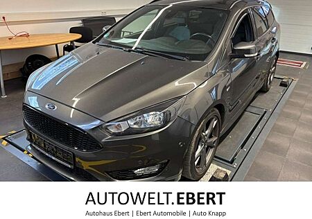 Ford Focus 1.0 EcoBoost ST-Line PDC/NAVI/GRA/SHZ/LHZ/