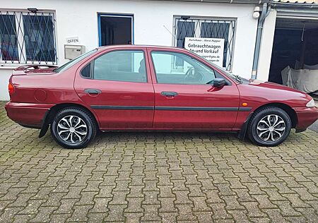 Ford Mondeo Festival