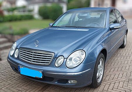 Mercedes-Benz E 320 Elegance