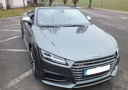 Audi TTS Roadster S tronic