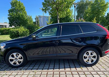 Volvo XC 60 XC60 XC60 D3 AWD Summum