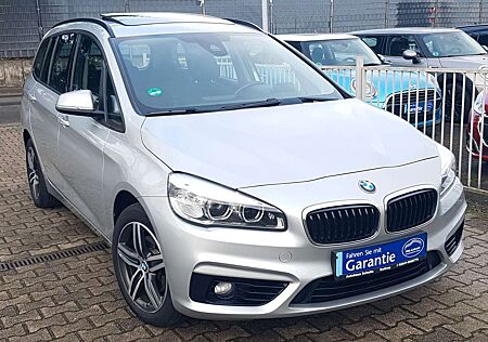 BMW 216 Sport Line 7-sitzer Navi+ HUD