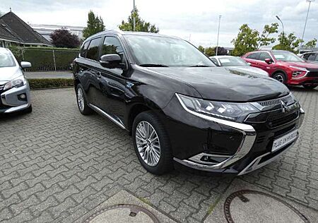 Mitsubishi Outlander Plug-in Hybrid TOP 2.4 ´´Panorama´´