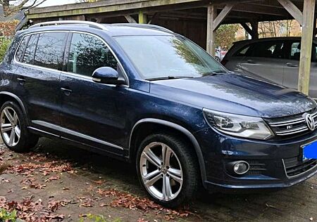 VW Tiguan Volkswagen 2.0 TDI DPF 4Motion DSG Sport R-Line