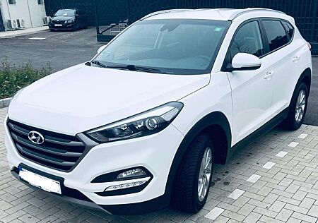 Hyundai Tucson +1.6+Turbo+2WD+Trend