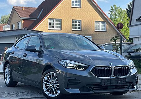BMW 218 i Advantage/Braunes Leder/LED