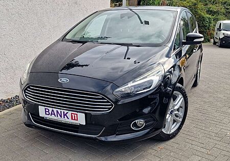 Ford S-Max Titanium -Top Ausstattung/AHK/SR+WR-